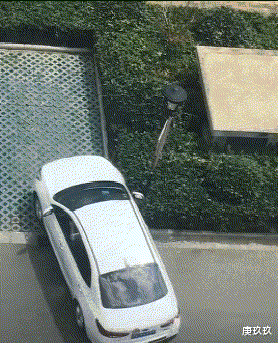 耳机|“工地里捡的耳机,连喇叭都没有,为啥有人出价4位数想收购?