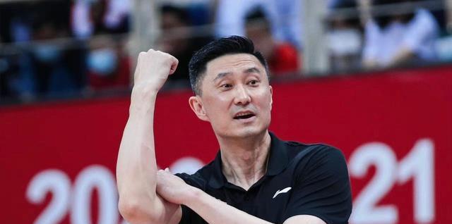 男篮|中国男篮迎战中国台北队，杜锋赛前收到2个好消息，目标赢20分