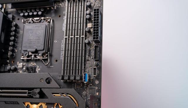 主板|设计用心，极致堆料、华擎ASRock太极Z690主板拆解评测