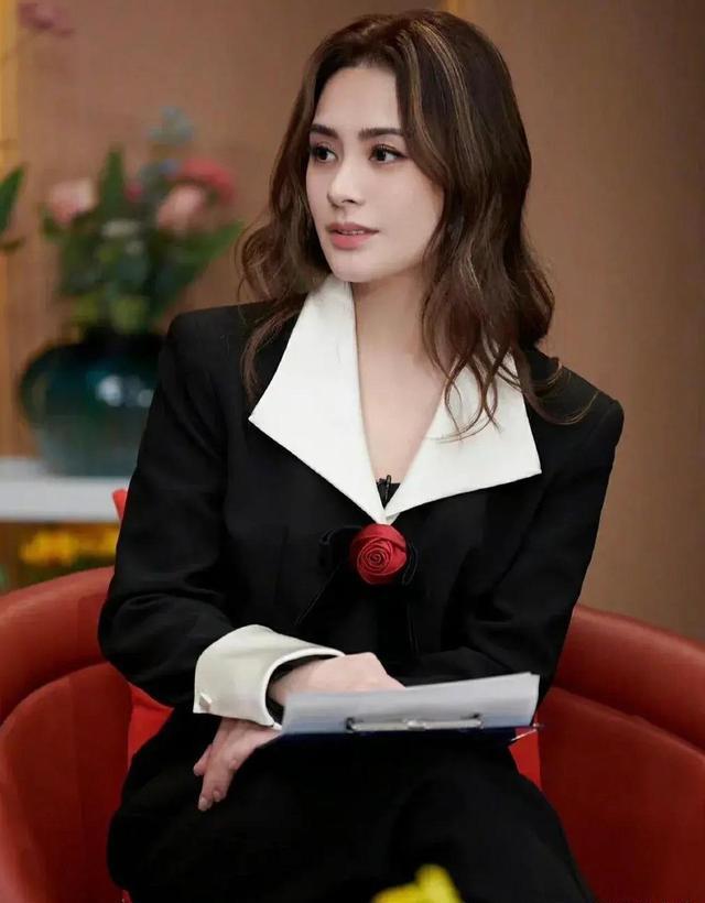 阿娇|摄影师对阿娇说：“你是我见过最美的一个盛世美颜！”