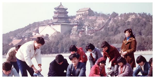 赵荀|36年后再看刘欢:成名不弃糟糠妻,坚持教书30年,他有多难得