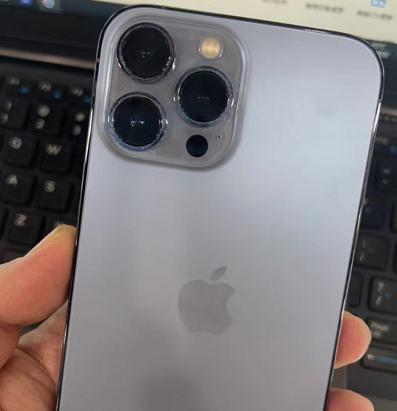 iphone13|過年拿什么手機最有面兒？當然是iPhone13ProMax 1TB遠峰藍！