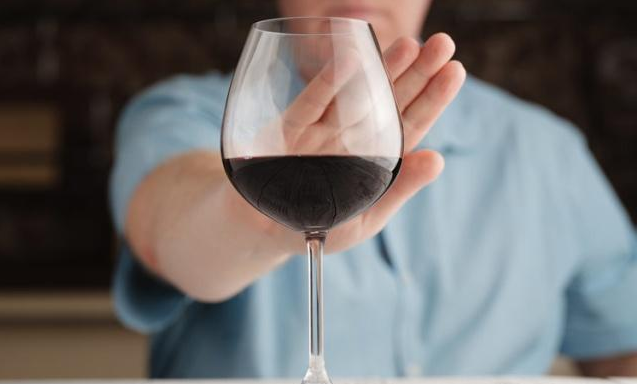 不要犹豫|三个问题都回答“是”,不要犹豫,抓紧戒酒了!