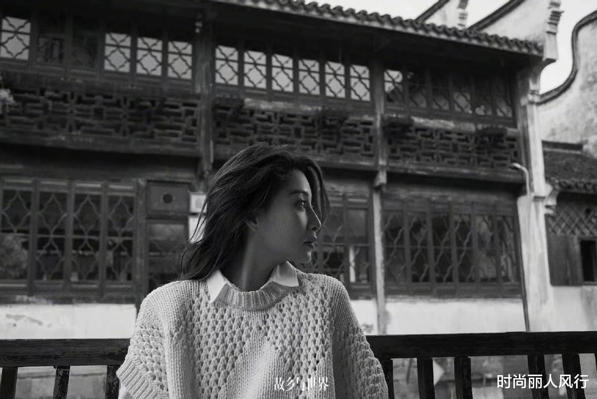 穿衣搭配|殷桃爆火后成时尚圈宠儿！再登大刊大变样，穿职场装优雅到骨子里