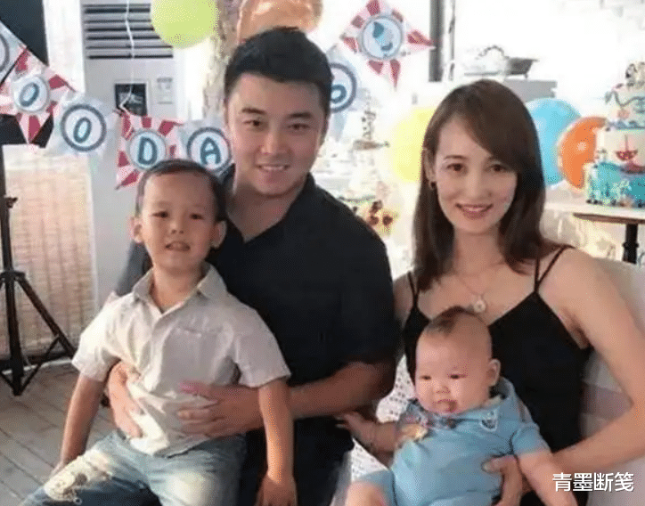 王皓|闫博雅：26岁嫁“乒乓冠军”王皓，伺候生病婆婆，为丈夫放弃梦想