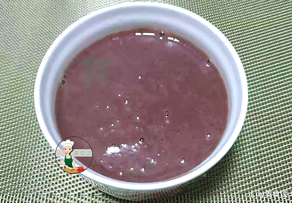 中老年人|红枣和红豆一起打成豆浆,口感浓稠细腻,当早餐喝太香啦,老人孩子都爱吃