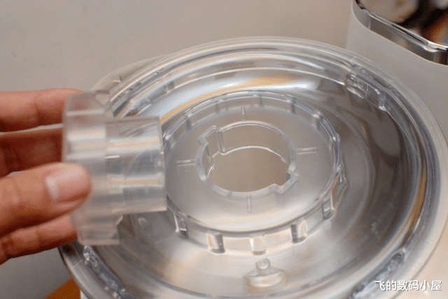 和面是个技术活？有了moido 多功能和面机，新手也能变面食大师