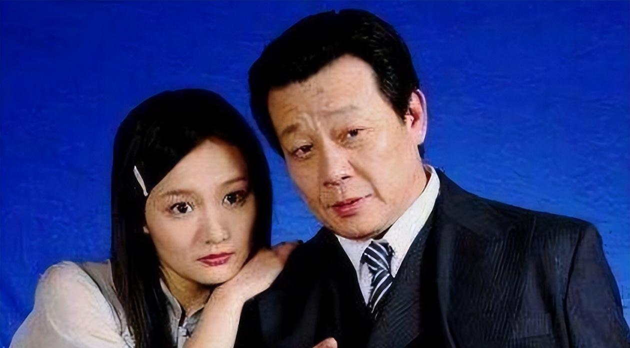 寇世勋|不要孩子分房睡,吃喝拉撒全AA,这些奇葩的明星夫妻到底图啥?