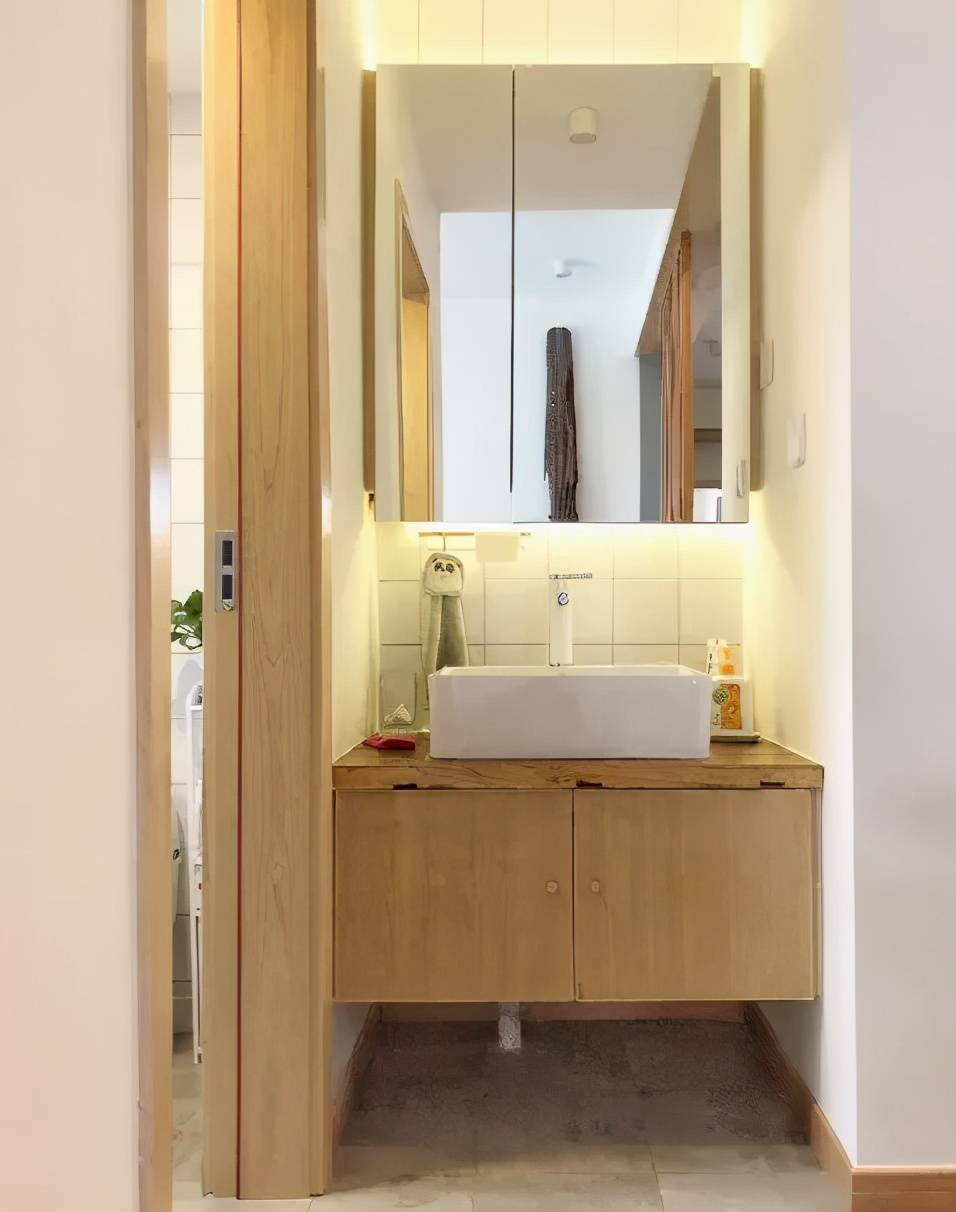 等我换房,卫生间再也不装洗手台了,学别人这样设计,太聪明了