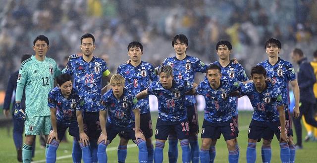 德国VS日本：弗里克首秀，1人缺席影响大，日本爆冷要做到这1点