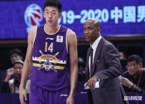 张帆|北控惜败北京！兰兹张帆连续犯错，三宁狂铁，少杰惊喜，肘子伤退