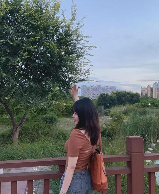 保研|西北农林科大美女学姐，保研知名985大学，颜值更是令人“倾倒”