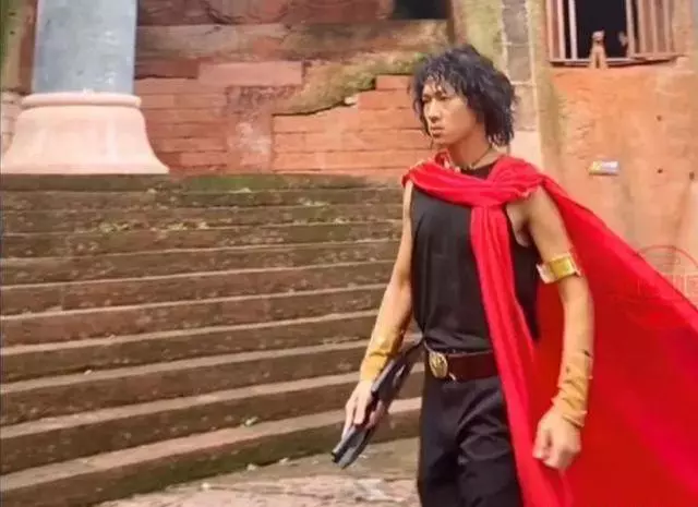 步惊云|90后小伙放弃工作,模仿“步惊云”,何润东本人都夸太像了