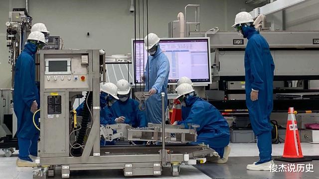 台积电|7000亿!美国之后,欧洲“动手”,外媒:台积电的出路只有一条