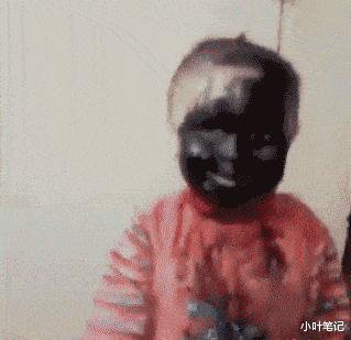 宋祖儿|北影节女星红毯PK：排骨胸、大象腿、腰臀一体，谁露得多谁尴尬