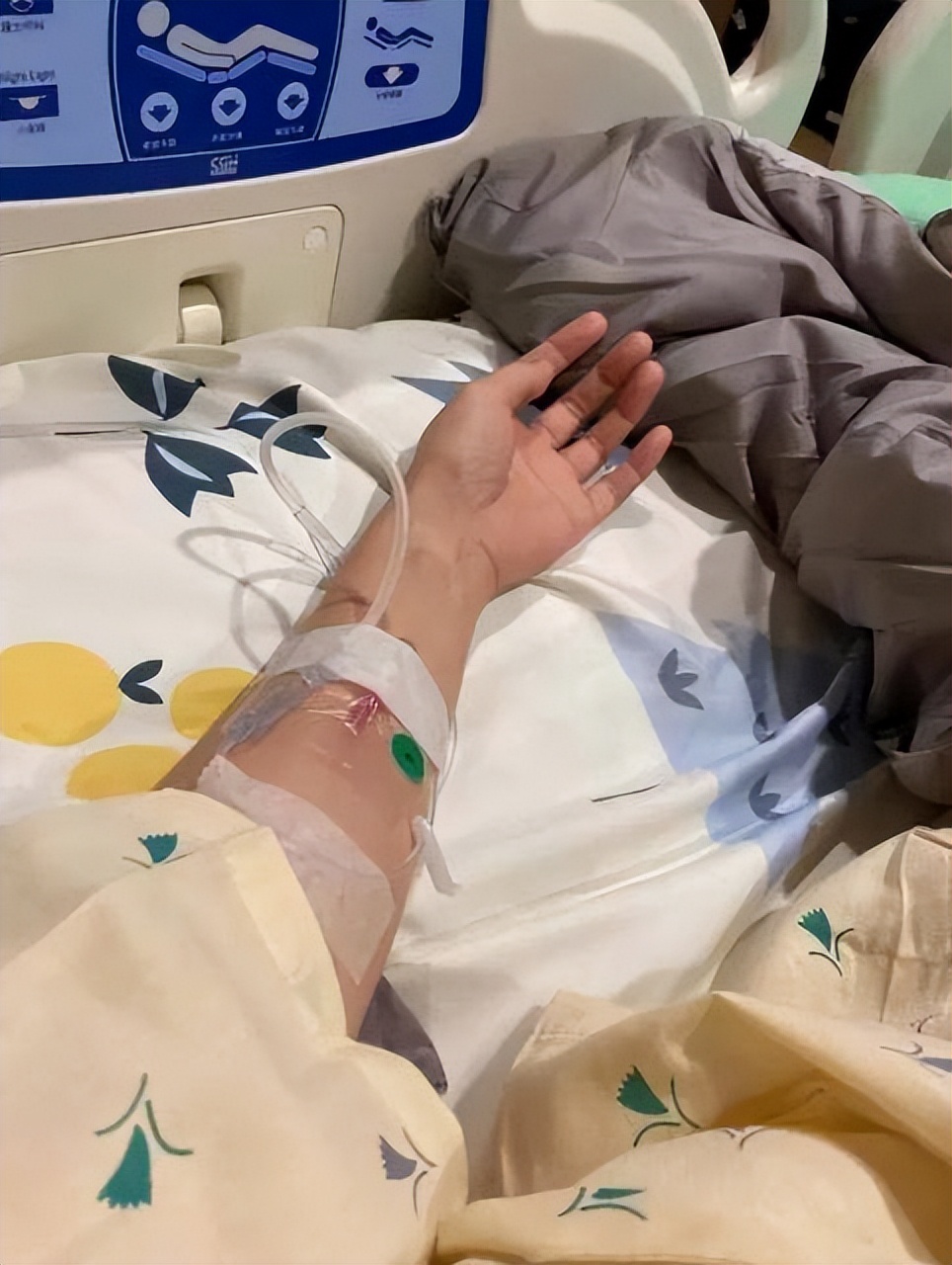 陈乔恩|陈乔恩评艾伦:善良脾气好,生命中的最美好是艾伦!视频同步睡觉