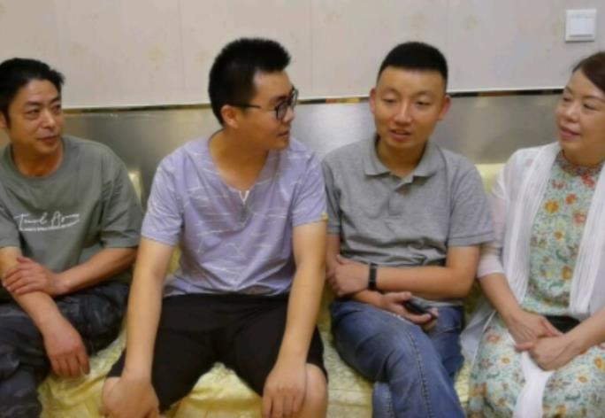 奇奇|继被误解后,田静晒出麦田画面一望无际,儿子奇奇露面超帅气