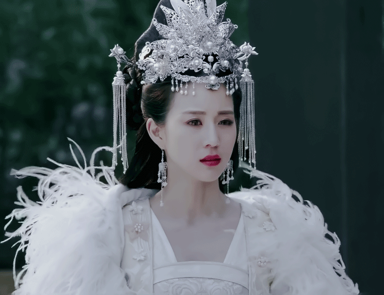 张嘉倪|明明只出现三两集，却抢走主角的光！这些“酱油美人”你记得吗？