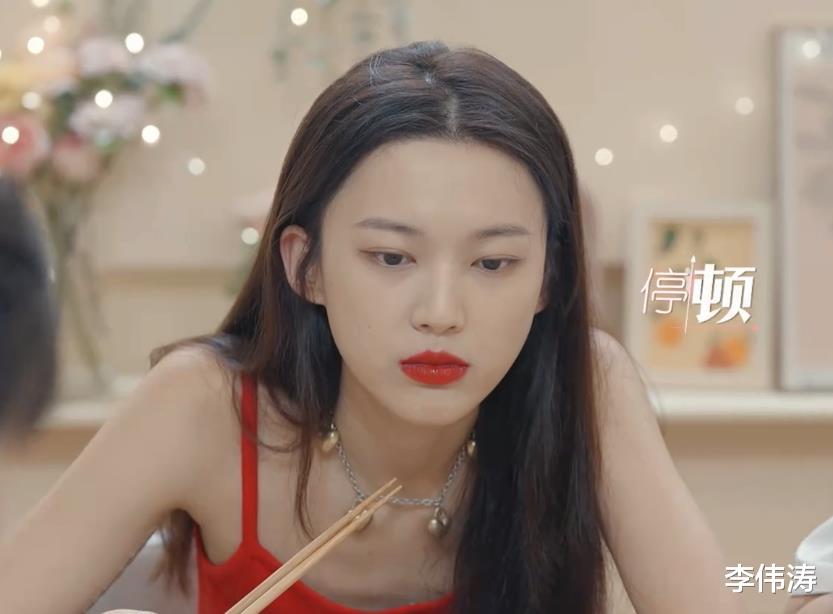 贝儿|《心动5》两对CP在线撒糖!芋圆爱恋藏不住,六万私下游玩不避嫌