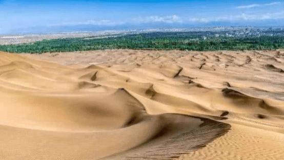 沙漠的沙子无穷无尽，为什么不用来盖房子？老外用实验证明