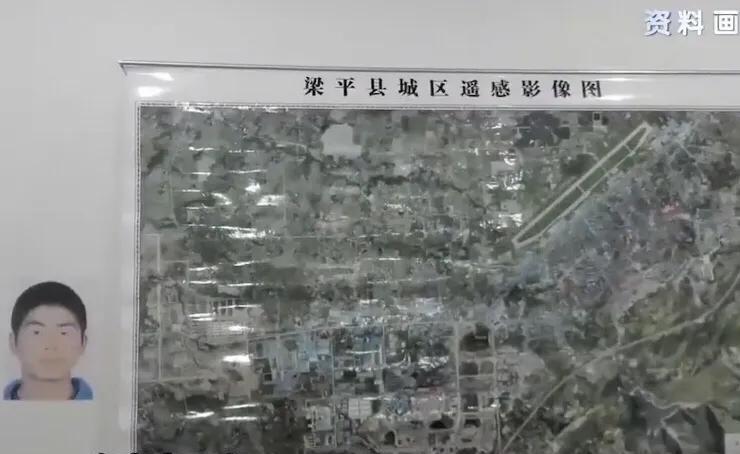 11名群众抓获企图性侵小女孩的男子后,发现男子系B级通缉犯,奖励20万元