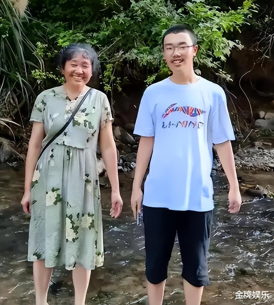 胡鑫宇家人否认私了!没放弃寻找孩子,但开销的确很大