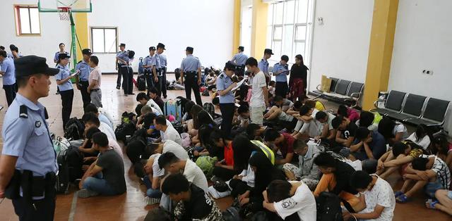 求职|回顾:小伙不远千里见女网友,10天后神色憔悴,险些丢掉小命