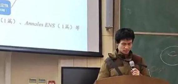 发型 北大韦神被托尼老师重新设计“发型”，惊艳网友：丝毫不愁没对象