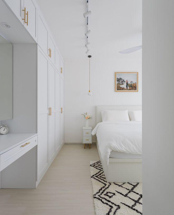 拒绝翻车！98㎡纯白配原木，洁癖和强迫症可以照抄的极简家！