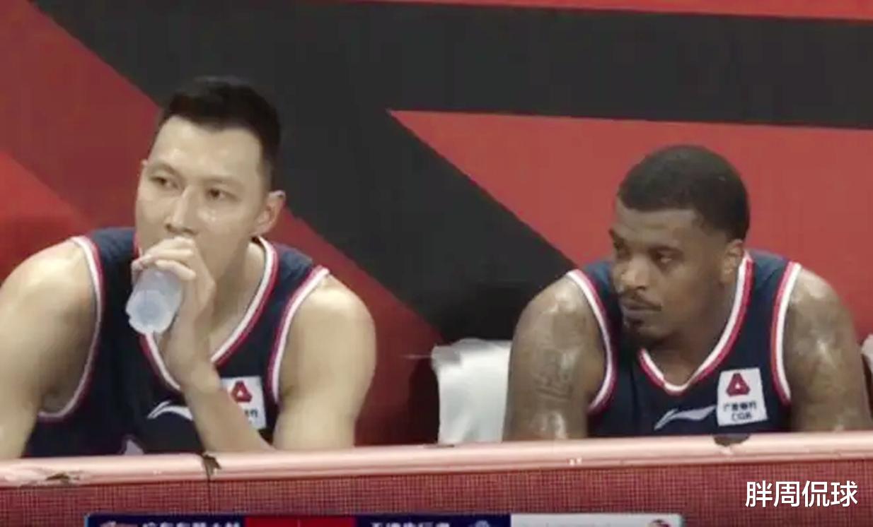 广东男篮|宏远19分惨败跌至第六，杜锋揪出最差3人，赛季末恐打包离队