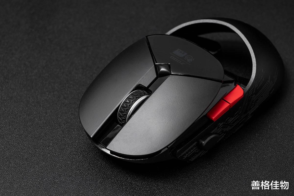 投影机|如何搭配个性桌面,试试这套无线键盘鼠标,拉满金属质感属性