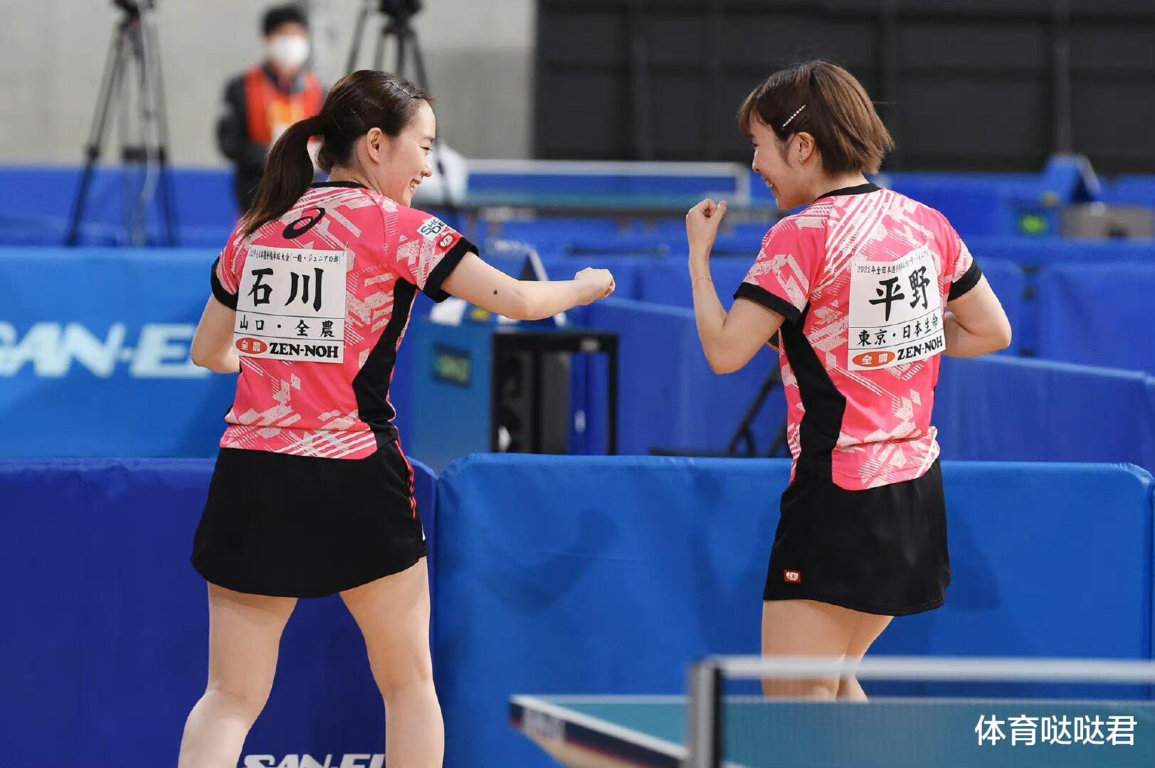 日本队|决赛对阵出炉！张本智和不战而胜，日本队两人感染，伊藤美诚冲冠