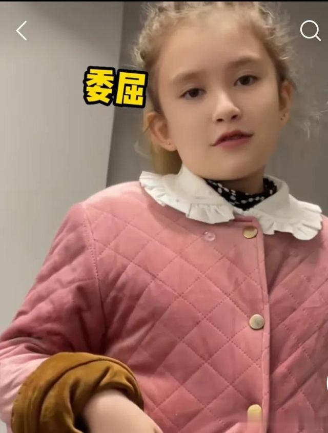 四川女子远嫁瑞典,混血女儿入中国籍,洋娃娃回村成村口翠花