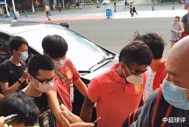 山東泰山|孫準(zhǔn)浩：希望山東泰山像以前的廣州恒大，下個目標(biāo)是亞冠冠軍！