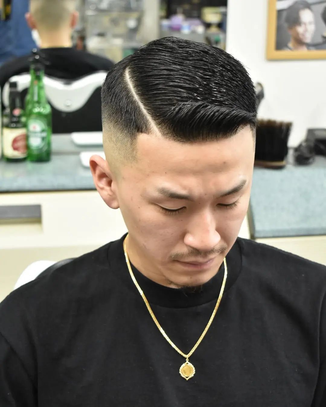 丝袜 今秋换发型，就选这4种，想不帅都难
