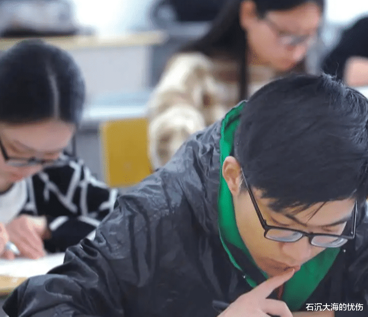 00后|这一代00后真惹不起!公司故意在下班前5分钟开会,新人拎包就走