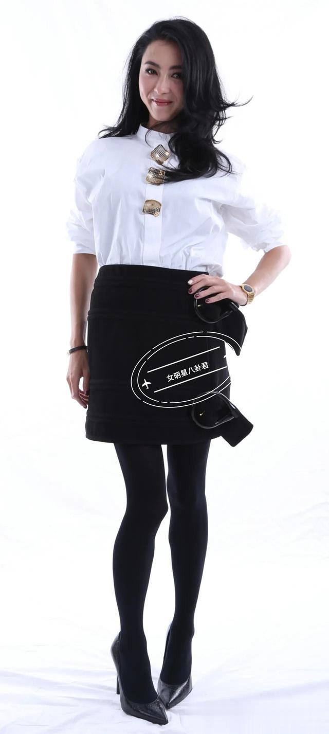 张柏芝|张柏芝黑衣黑裙定妆照