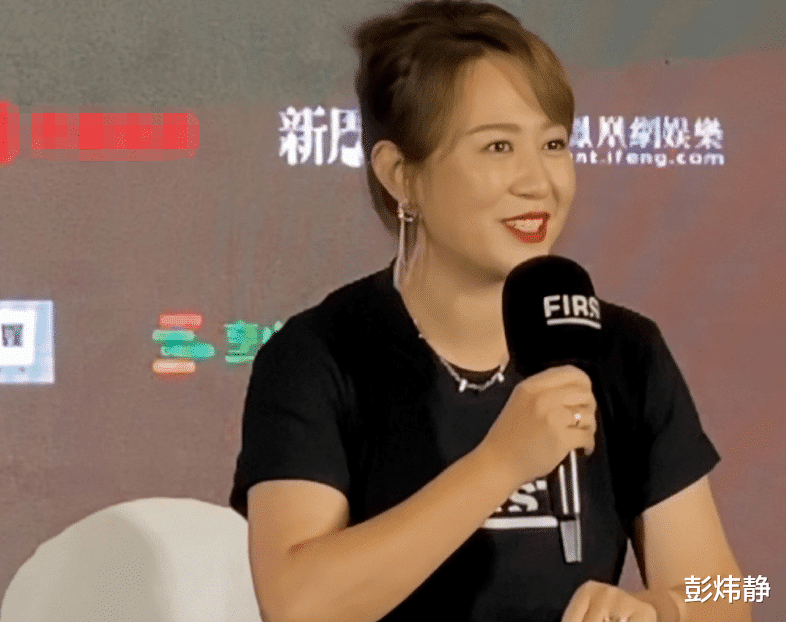 阿娇 8位女星同活动比美！43岁章子怡少女麻花辫，周冬雨快“秃”了