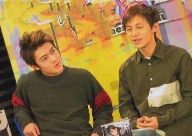 何炅|何炅怒斥陈冠希:我采访你时,你全程都在轻蔑的笑,是对我不满吗