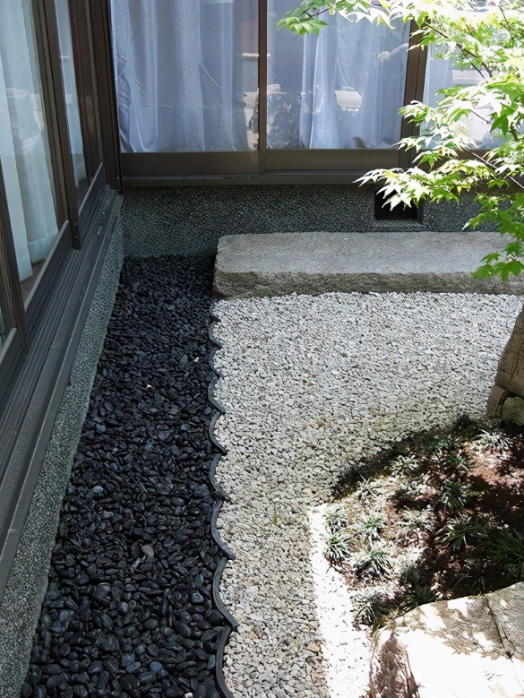 原来还可以这样布景,哪怕是最普通的材料,也能给院子增色不少