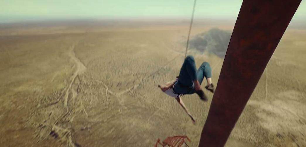 坠落|全美票房冠军,让恐高者身临其境的惊悚电影《坠落》