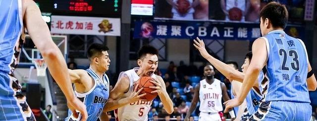 首钢集团|北京首钢将迎来新赛季首签！小外援暗示回归，上赛季表现可圈可点