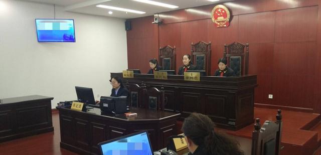 案例:男子欠赌债百万,将女儿卖给人贩子,因对方少给200元报警