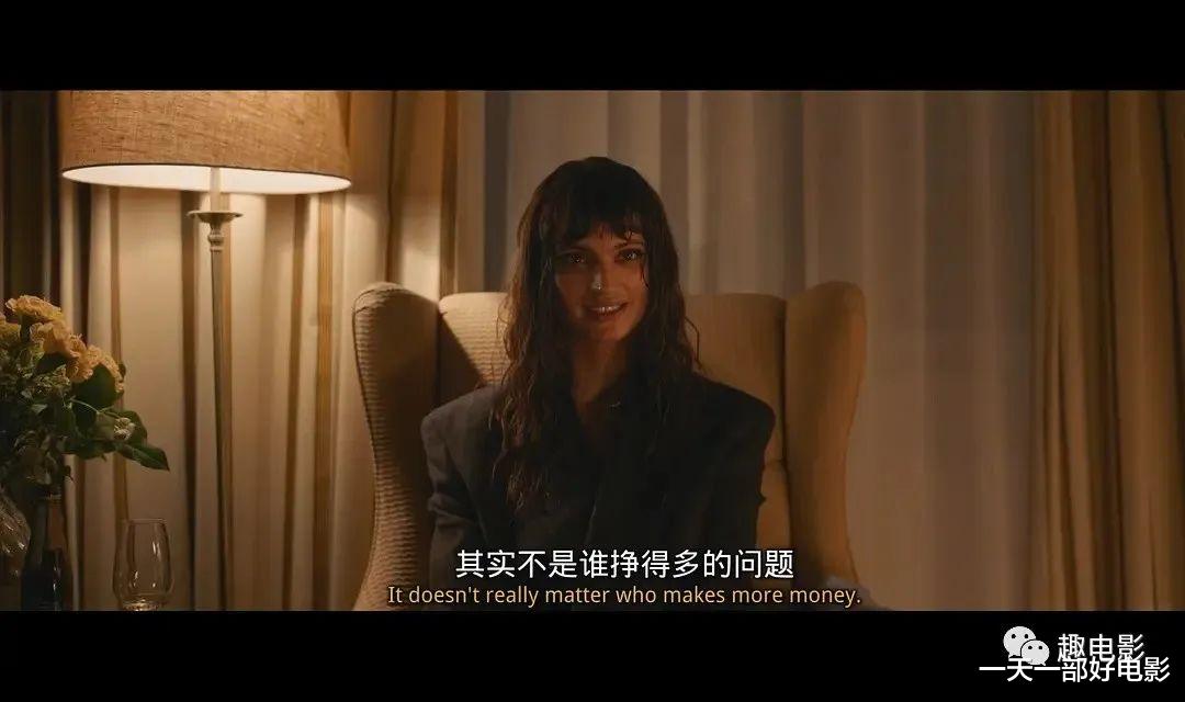 张小泉|比黄渤敢拍、比国产大胆,戛纳最佳影片《悲情三角》