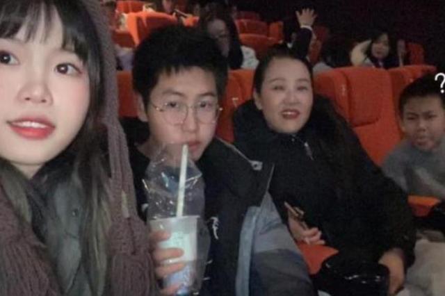 袜子|孙卓粉丝真厉害！凭借袜子手环认出卓卓，孙海洋小儿子孙辉脾气大