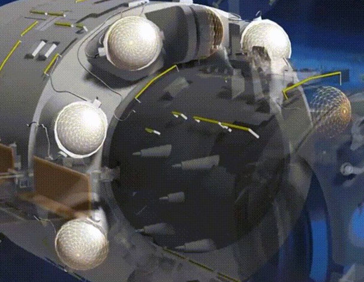 天宫空间站一克重量半两金,为何核心舱中却有1吨重的6个铁球?