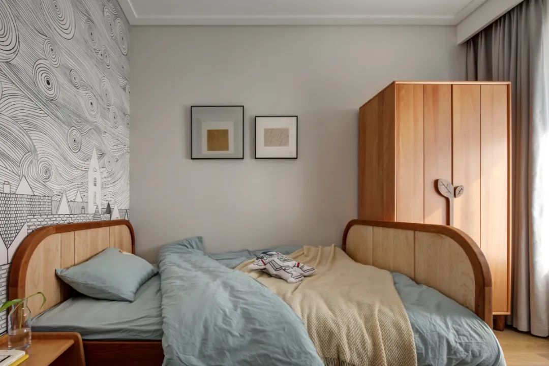 120㎡现代简约风格新房装修，嵌入式电视柜包容性极佳！