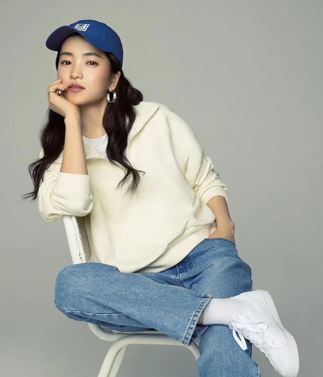 金泰梨|金泰梨疯狂撞脸!除了跟秀智,韩国网友发现跟这位韩星男神很神似