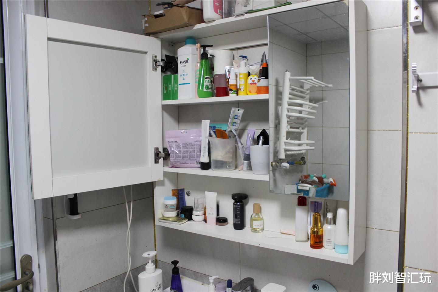 家装鼓捣记1:浴室柜还是要能放东西的才好用