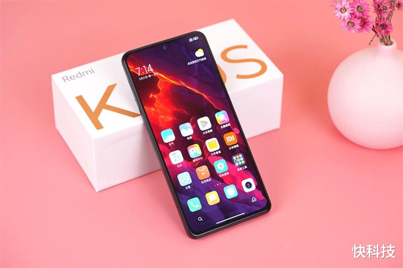 红米手机|100%好评的秘密找到了!Redmi K40S评测:手抖党的福音